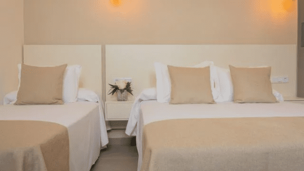 Hostal en Conil/Habitación la Mina/Triple Estándar