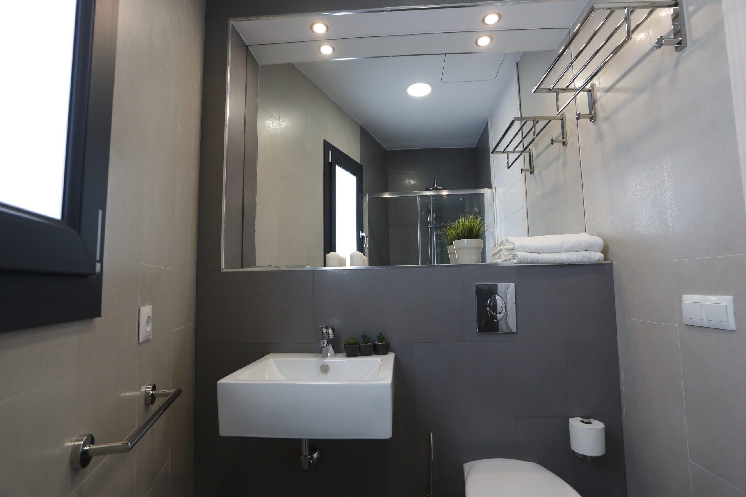 Hostal en Conil/Habitación la Pasajera/Doble + Supletoria Estándar